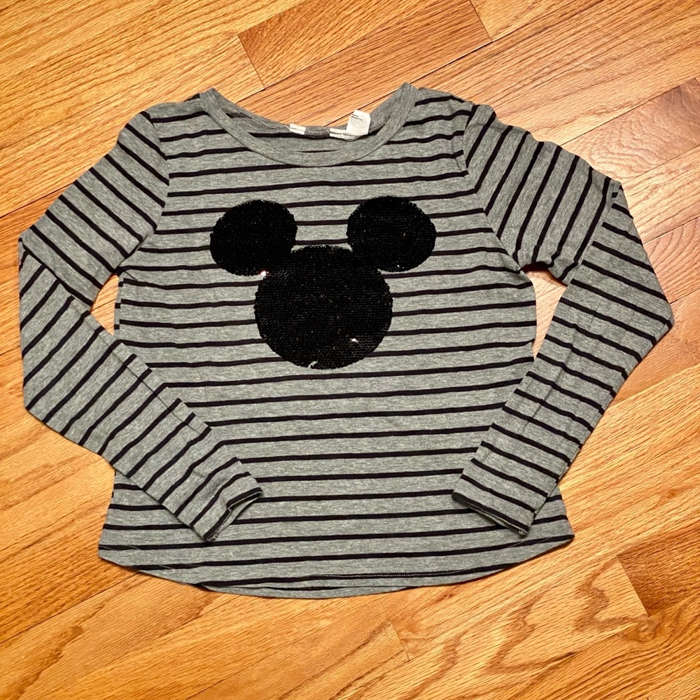 Girl’s GAP Disney Flippy Sequined Mickey Top